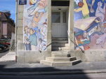 Alex Winiger, Constellation imaginaire de personnes à Ch., 2003, Silikat auf Mauer, 365x1035 cm Abb. Constellation imaginaire de personnes à Ch., 2003, Silikat auf Mauer, 365x1035 cm